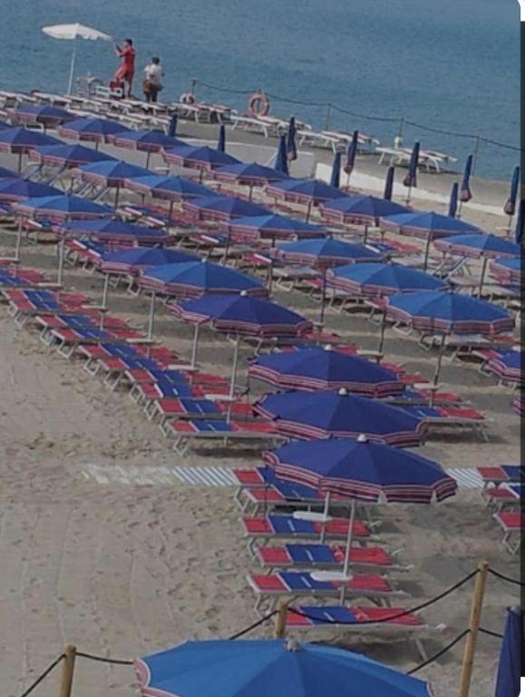 Giardino In Citta; Centralissimo Sanremo Esterno foto