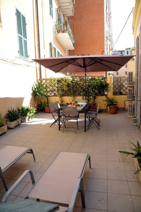 Giardino In Citta; Centralissimo Sanremo Esterno foto
